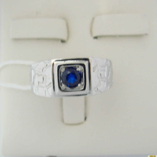 Серебряное кольцо-печатка (перстень), 925 пробы с шпинелью, 2200000485403