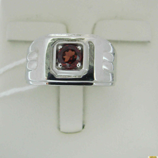 Серебряное кольцо-печатка (перстень), 925 пробы с гранатом, 2200000486615