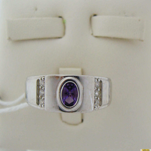 Серебряное кольцо-печатка (перстень), 925 пробы с аметистом, фианитом, 2200000486851