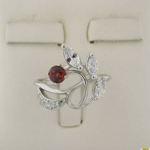 Серебряное кольцо 925 пробы с фианитом, 2200000498793