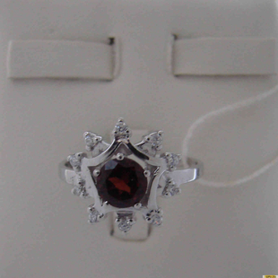 Серебряное кольцо 925 пробы с гранатом, фианитом, 2200000470645