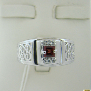 Серебряное кольцо-печатка (перстень), 925 пробы с гранатом, фианитом, 2200000444813