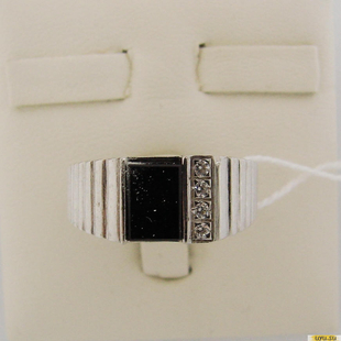 Серебряное кольцо-печатка (перстень), 925 пробы с ониксом, фианитом, 2200000336545