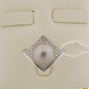 Серебряное кольцо 925 пробы с жемчугом, фианитом, 2200000303684