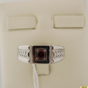 Серебряное кольцо-печатка (перстень), 925 пробы с гранатом, 2200000336170