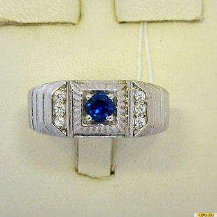 Серебряное кольцо-печатка (перстень), 925 пробы с сапфиром, фианитом, 2200000314659