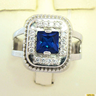 Серебряное кольцо-печатка (перстень), 925 пробы с фианитом, шпинелью, 2200000363404